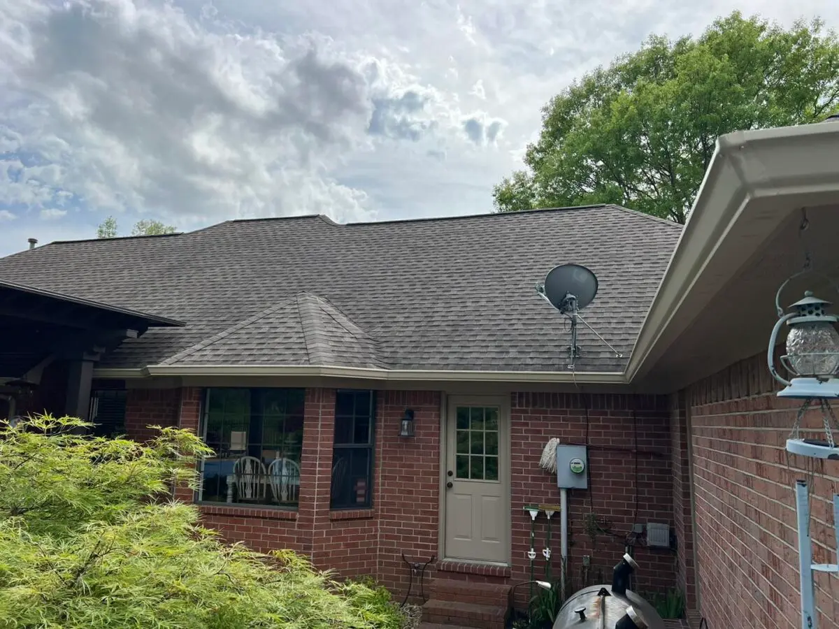 New roof by MINT Exteriors