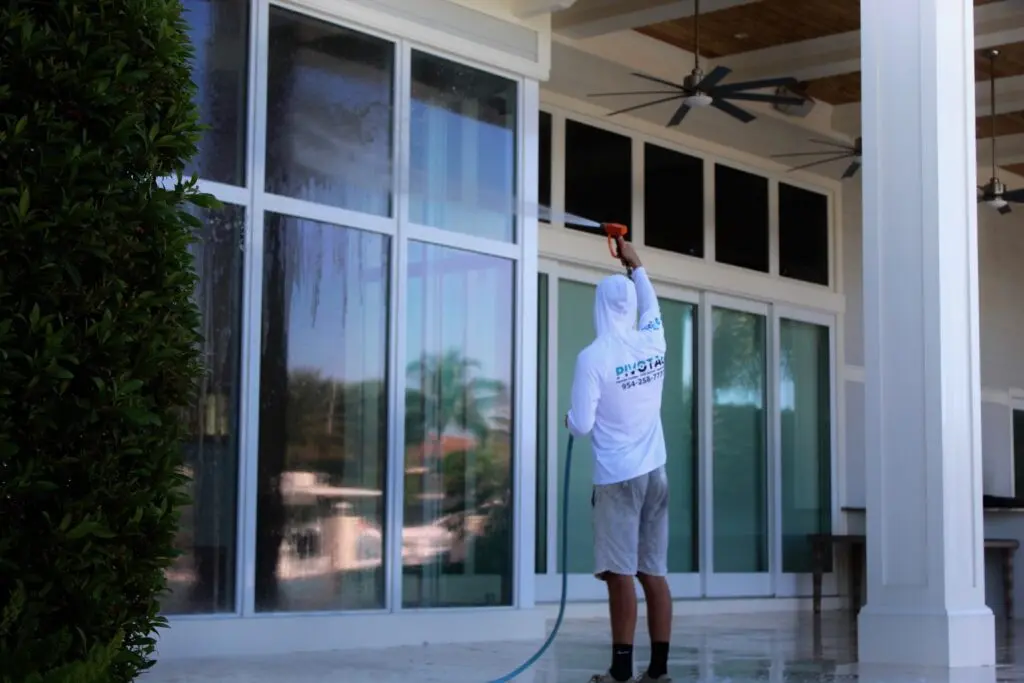 Building Washing in Broward County