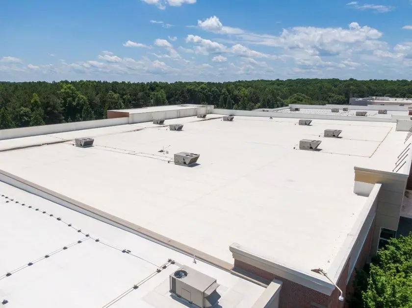 white commercial roof, Roseville, Minnesota
